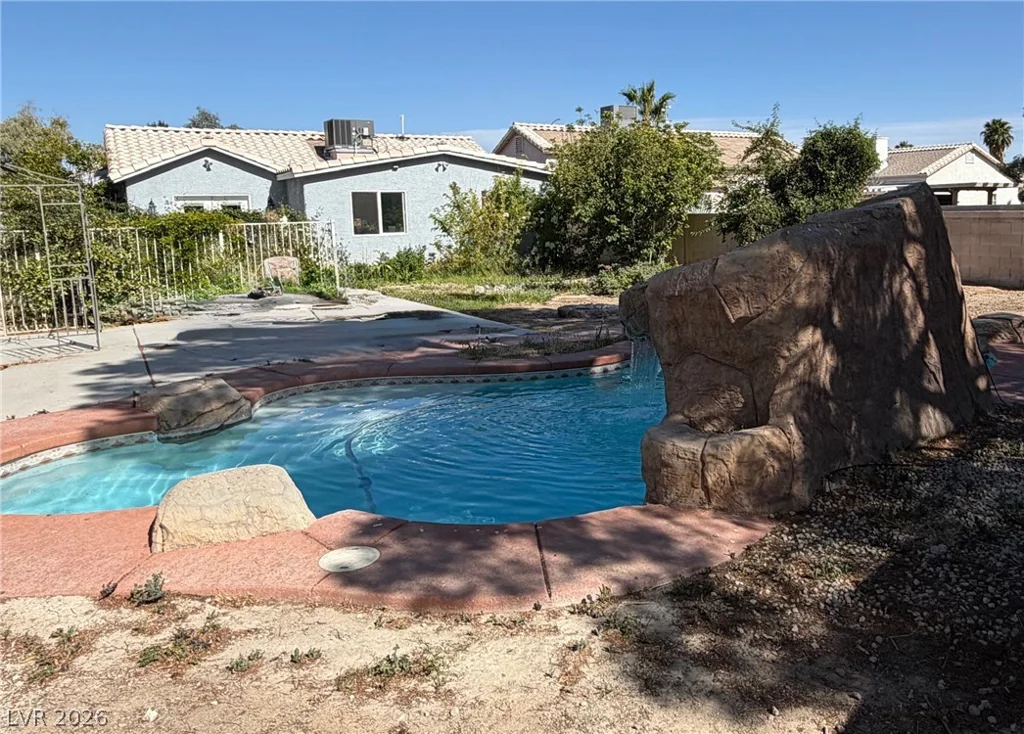5033 Crystal Breeze, North Las Vegas, NV 89031