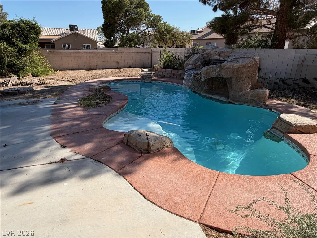 5033 Crystal Breeze, North Las Vegas, NV 89031