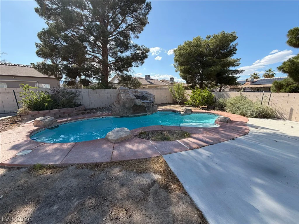 5033 Crystal Breeze, North Las Vegas, NV 89031