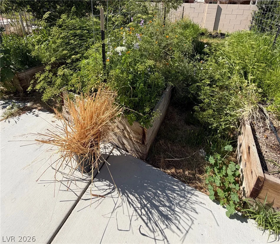 5033 Crystal Breeze, North Las Vegas, NV 89031
