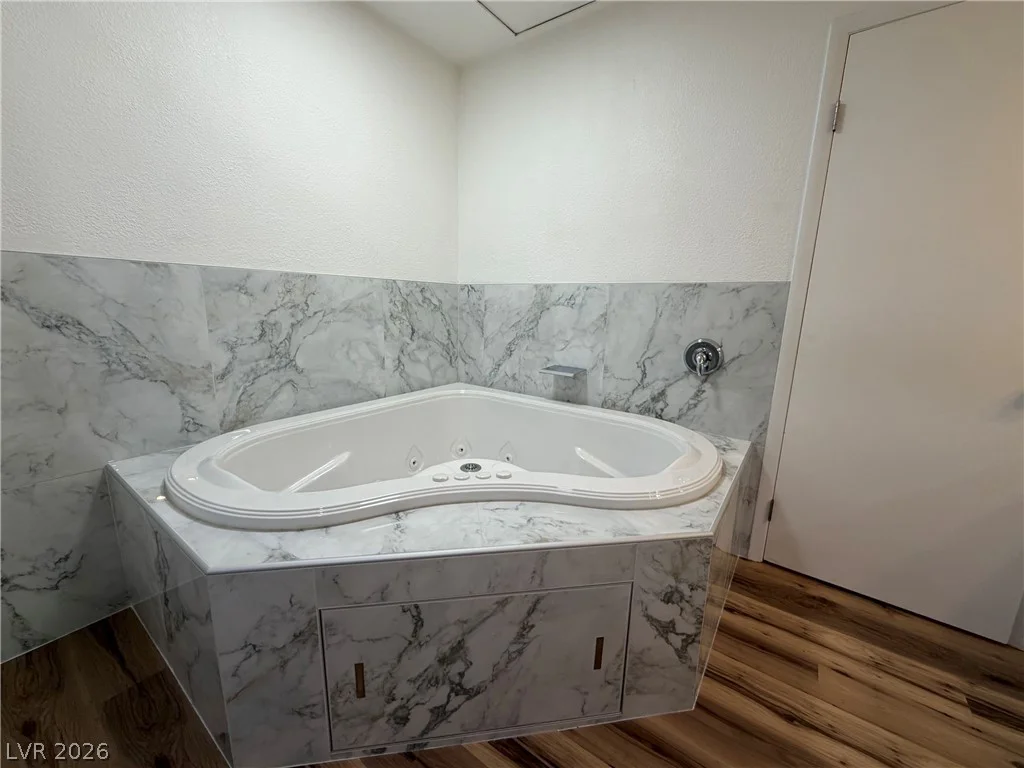 5033 Crystal Breeze, North Las Vegas, NV 89031