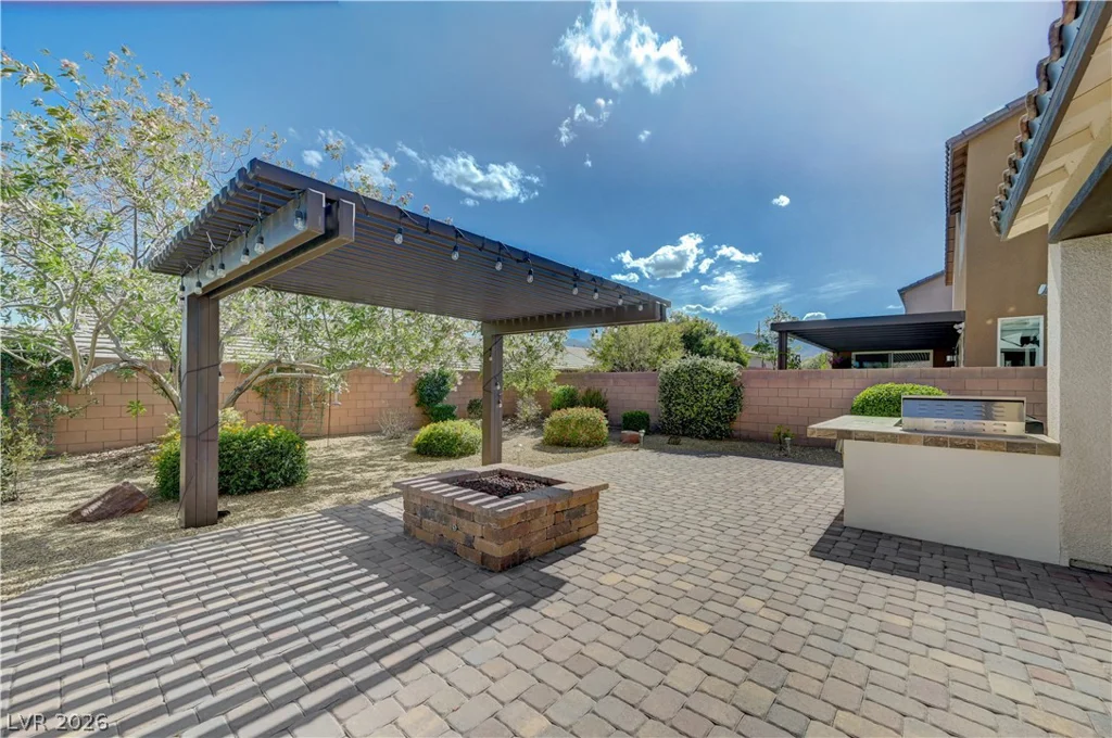 10723 Hammett Park, Las Vegas, NV 89166