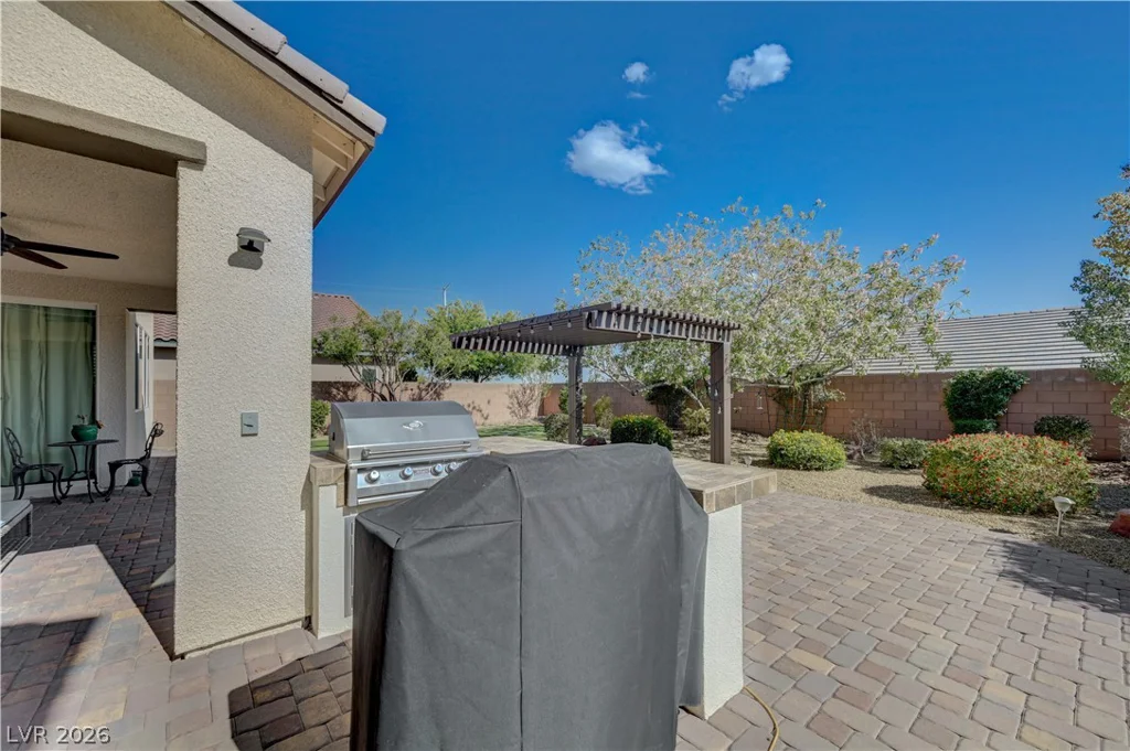 10723 Hammett Park, Las Vegas, NV 89166