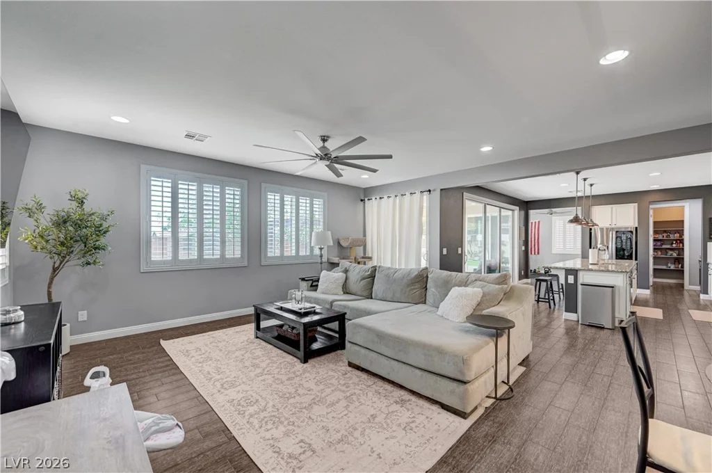 10723 Hammett Park, Las Vegas, NV 89166