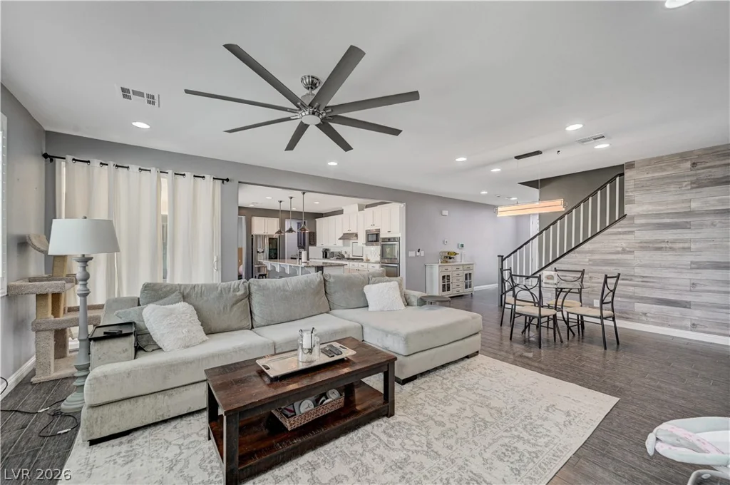 10723 Hammett Park, Las Vegas, NV 89166