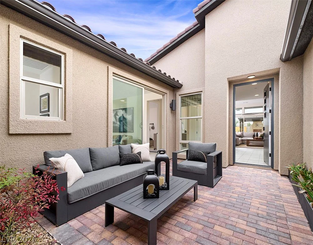 10301 Grey Poplar, Las Vegas, NV 89166