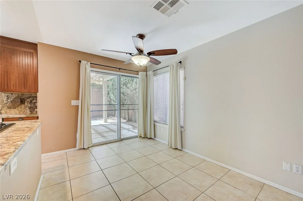 9301 MAGIC FLOWER, Las Vegas, NV 89134