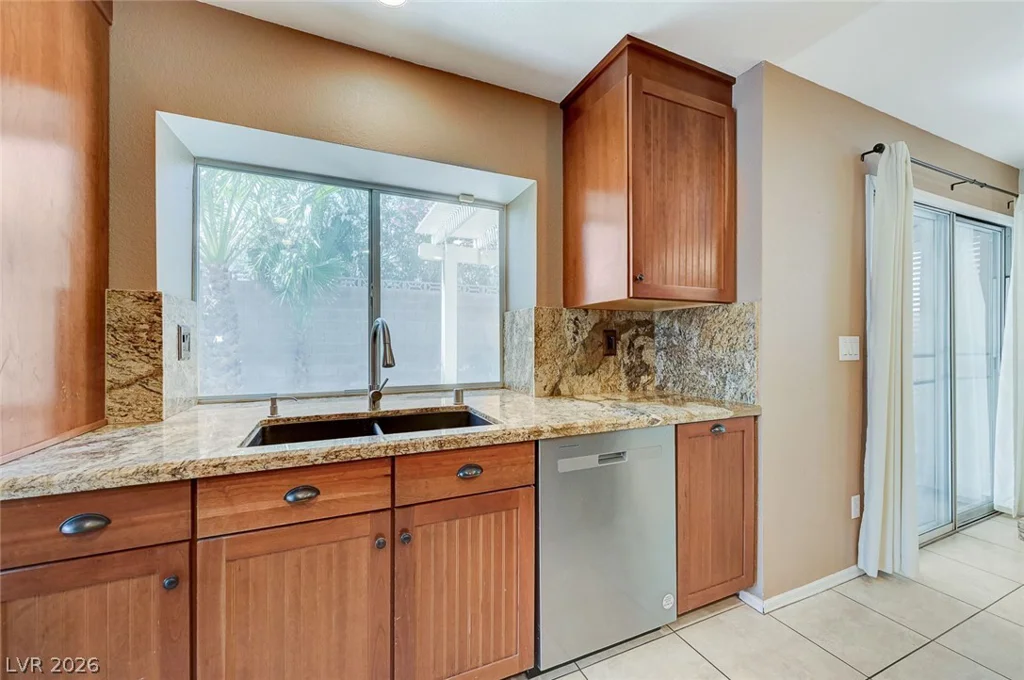 9301 MAGIC FLOWER, Las Vegas, NV 89134