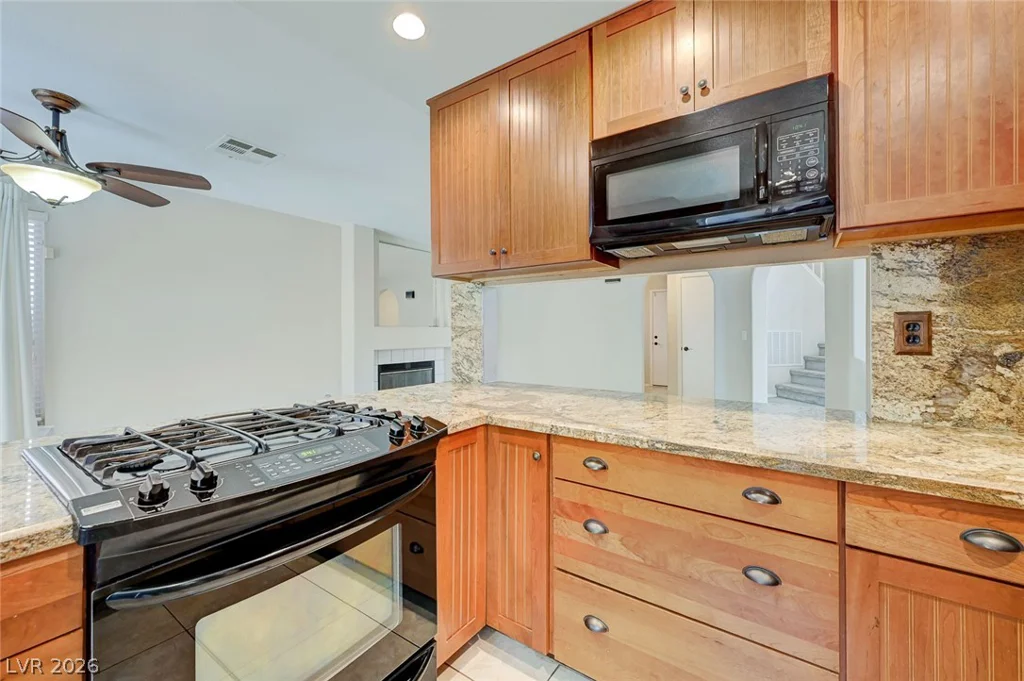 9301 MAGIC FLOWER, Las Vegas, NV 89134