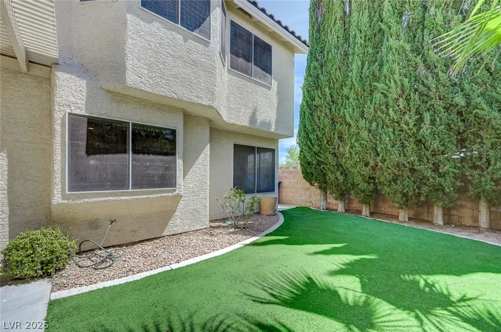 9301 MAGIC FLOWER, Las Vegas, NV 89134