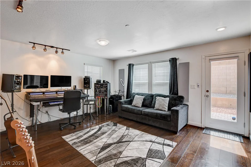 105 Campbelltown, Henderson, NV 89015