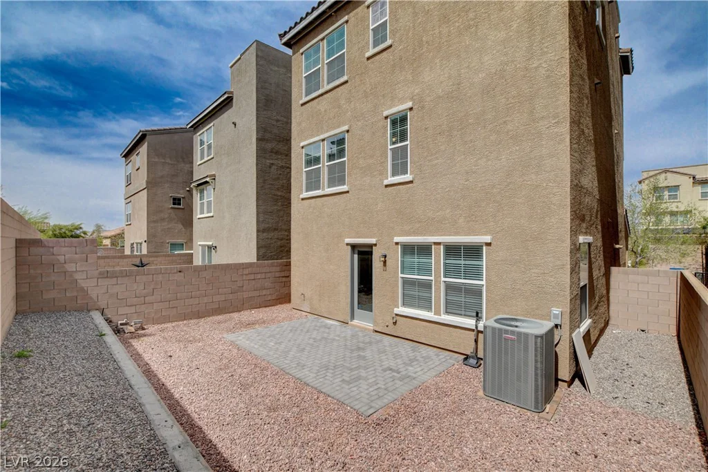 105 Campbelltown, Henderson, NV 89015