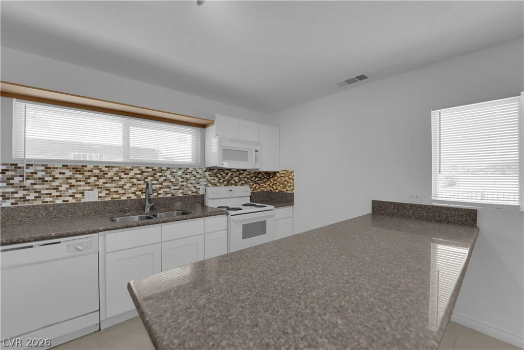 965 Miller, Las Vegas, NV 89106