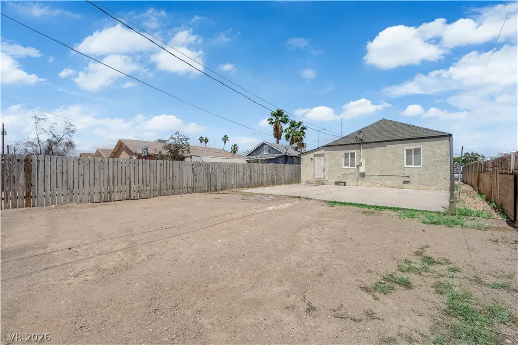 965 Miller, Las Vegas, NV 89106