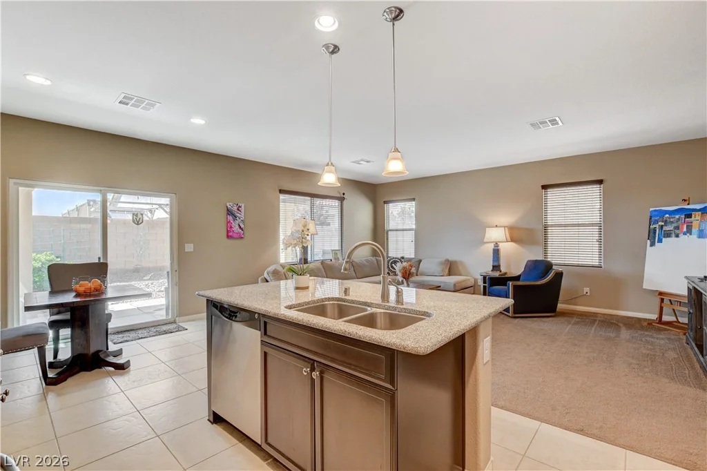 7487 Paces Mill, Las Vegas, NV 89113