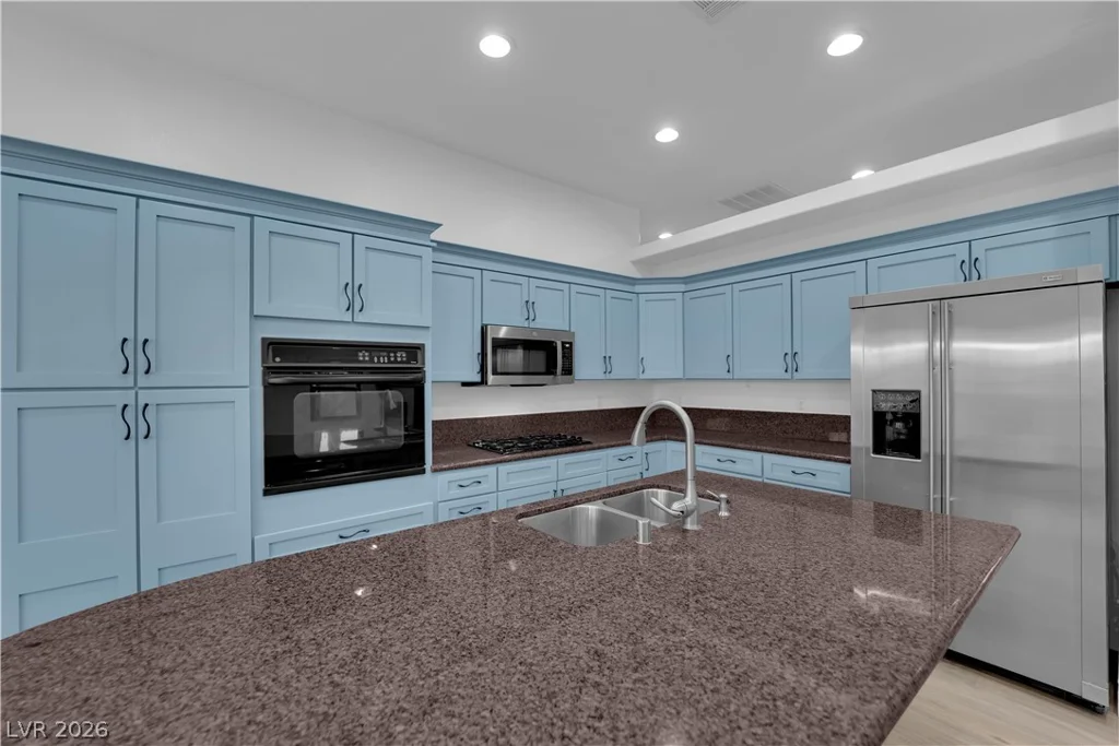 801 White Falcon, Las Vegas, NV 89144