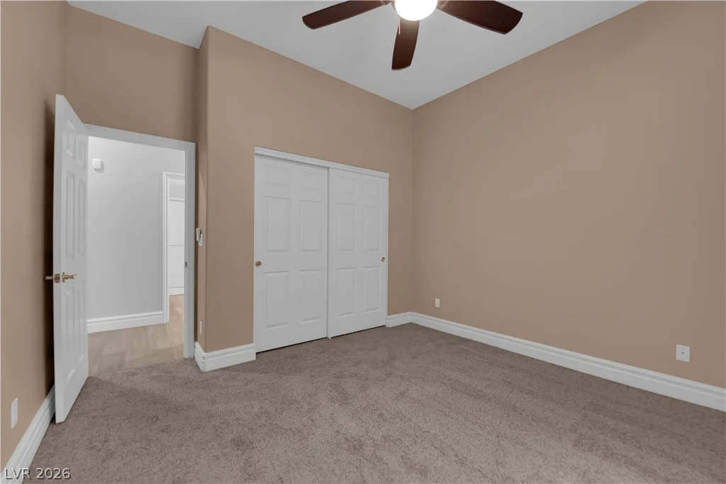 801 White Falcon, Las Vegas, NV 89144