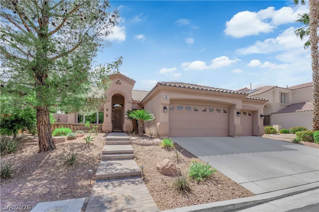 801 White Falcon, Las Vegas, NV 89144