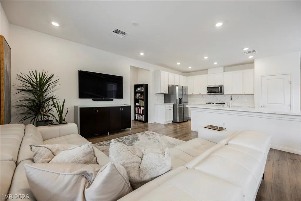 10145 Blue Cereus, Las Vegas, NV 89141