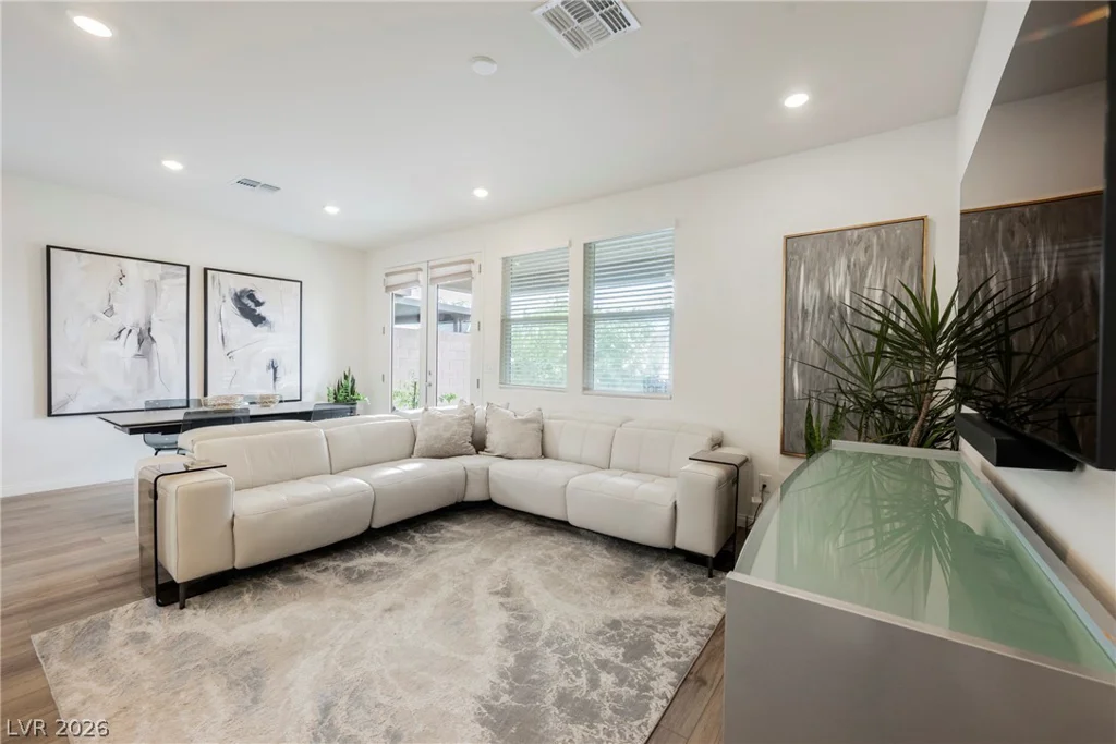 10145 Blue Cereus, Las Vegas, NV 89141
