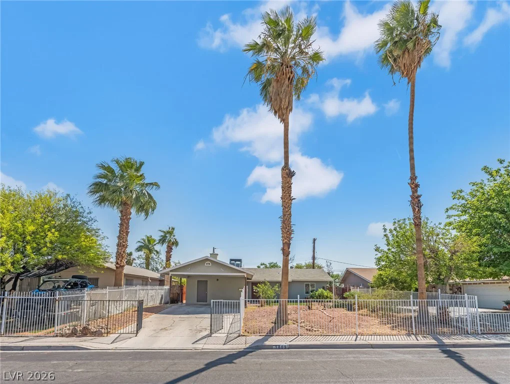 1809 Cherry, Las Vegas, NV 89104