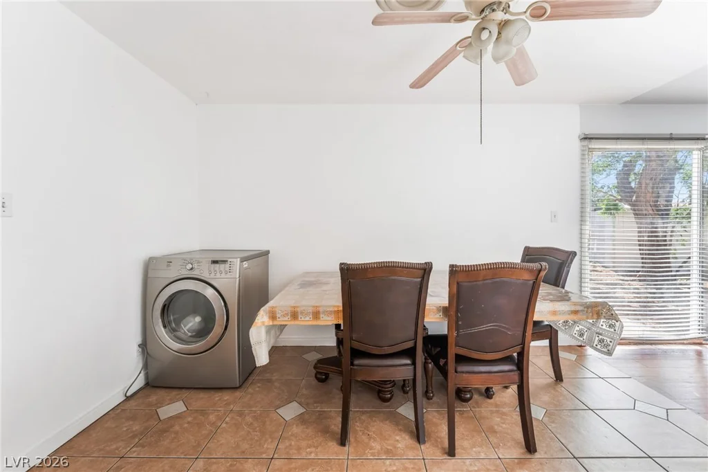 1809 Cherry, Las Vegas, NV 89104