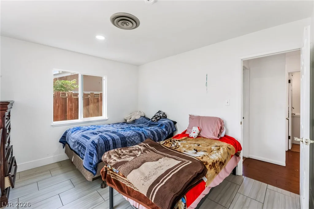 1809 Cherry, Las Vegas, NV 89104