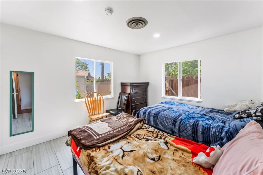 1809 Cherry, Las Vegas, NV 89104