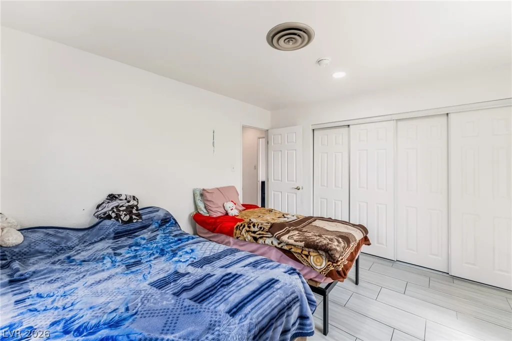 1809 Cherry, Las Vegas, NV 89104