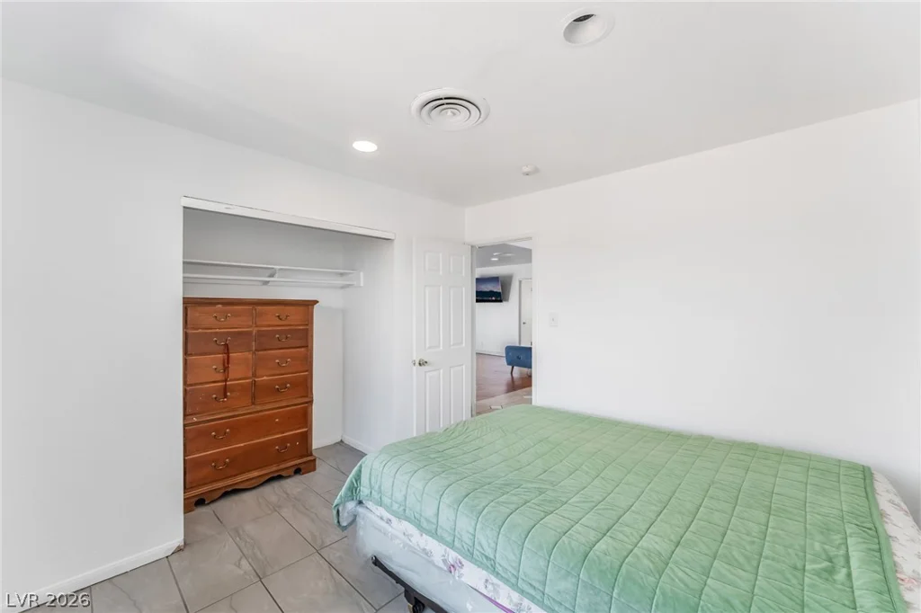 1809 Cherry, Las Vegas, NV 89104