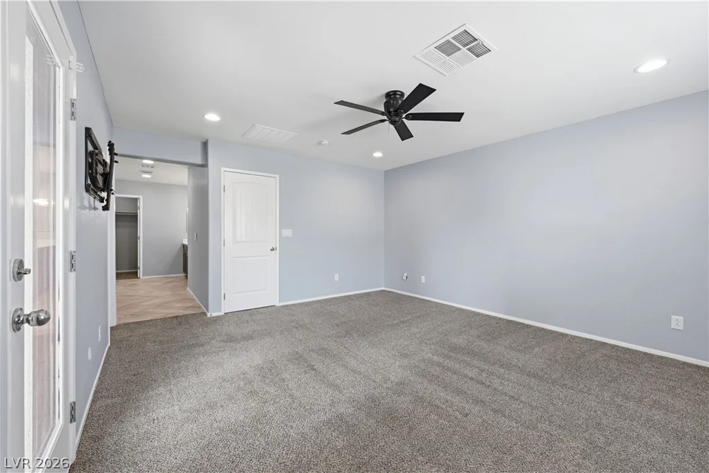 6984 Comiskey Park, Las Vegas, NV 89166