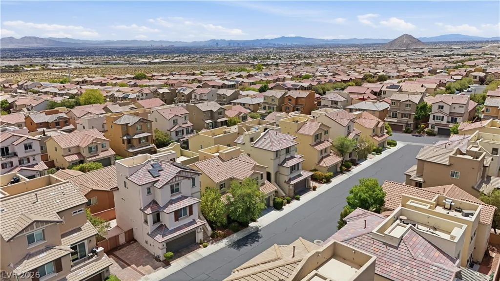 6984 Comiskey Park, Las Vegas, NV 89166