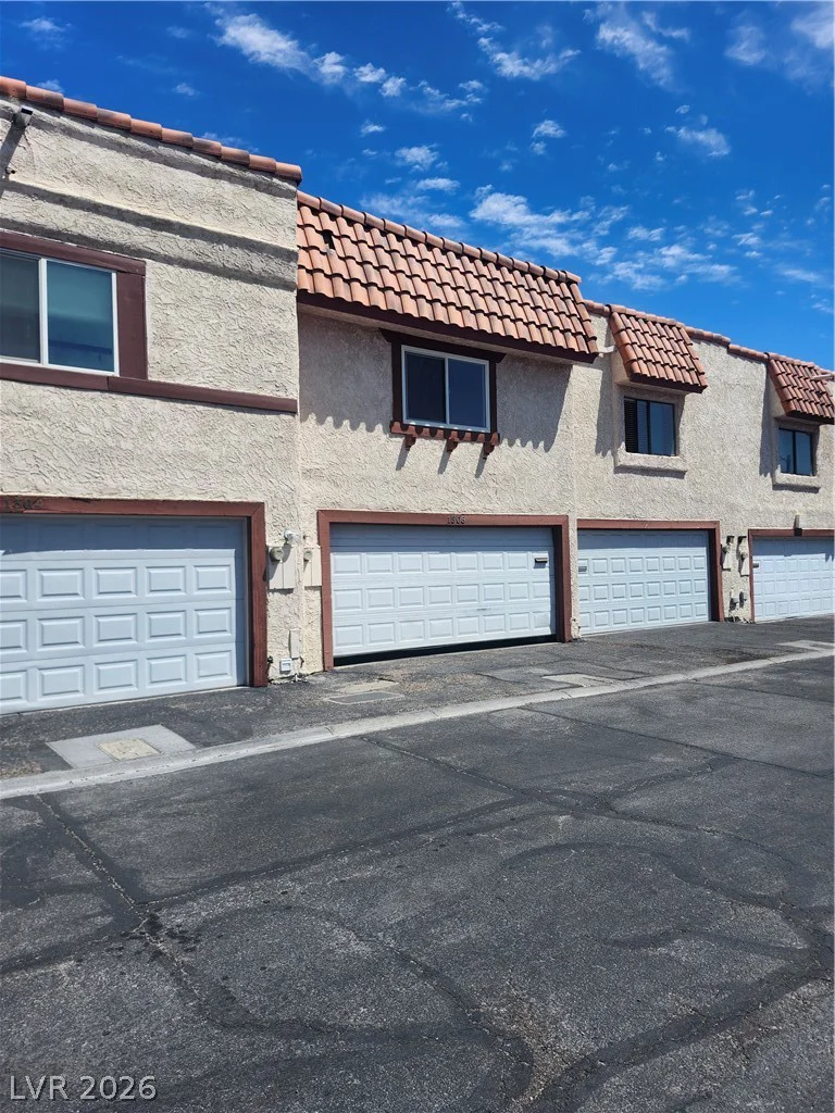 1308 Rawhide, Las Vegas, NV 89119