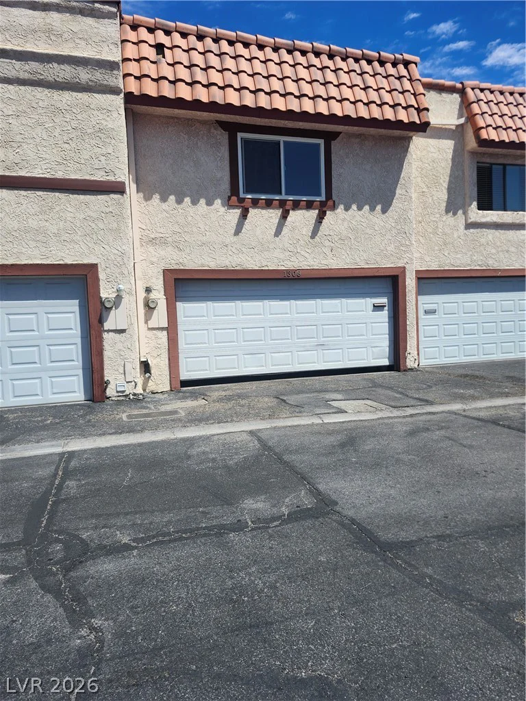 1308 Rawhide, Las Vegas, NV 89119