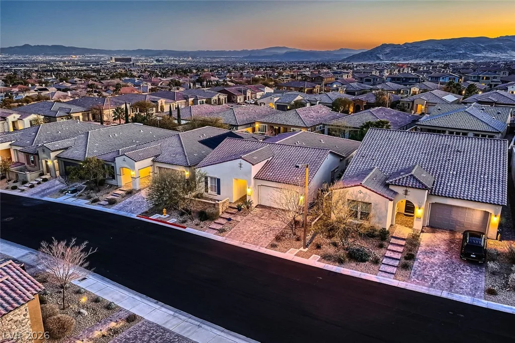 11831 Saverio, Las Vegas, NV 89138