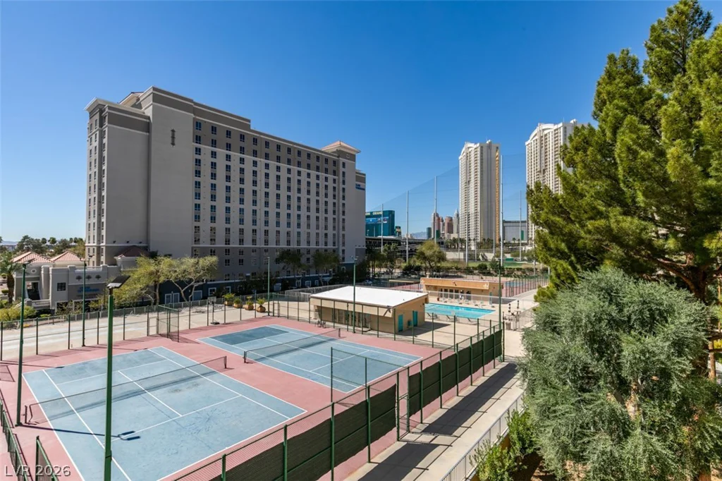 205 Harmon, Las Vegas, NV 89169