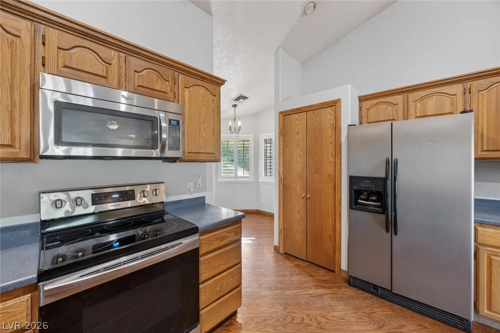5935 Campbell, Las Vegas, NV 89149