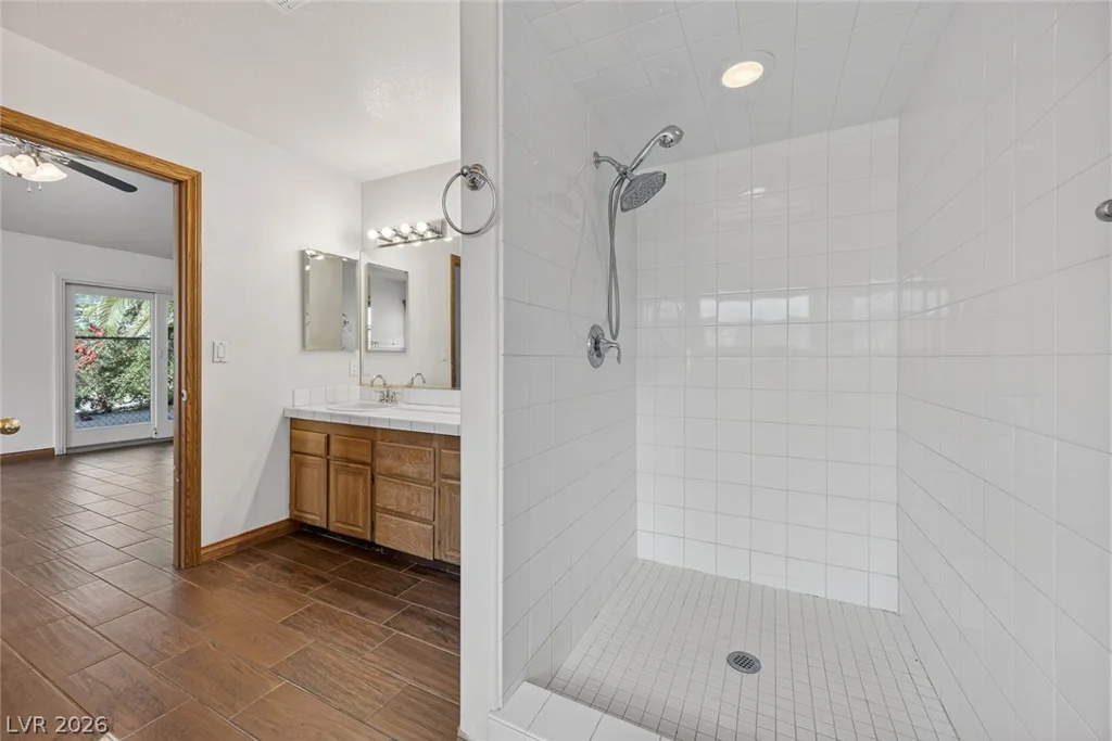 5935 Campbell, Las Vegas, NV 89149