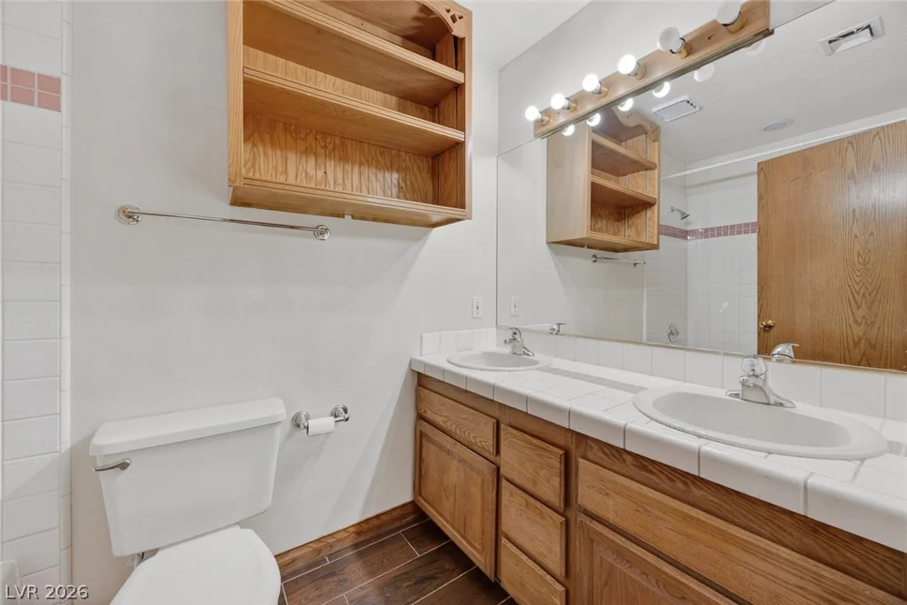 5935 Campbell, Las Vegas, NV 89149