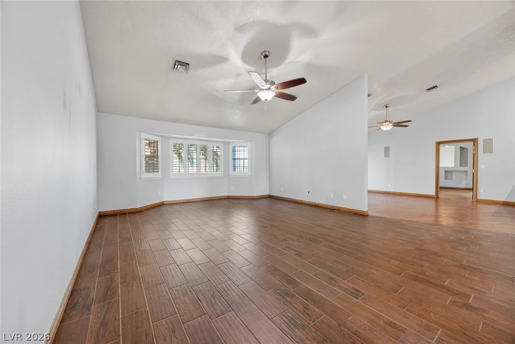 5935 Campbell, Las Vegas, NV 89149