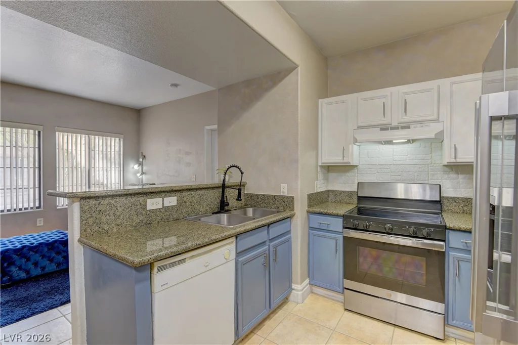 2131 Hussium Hills, Las Vegas, NV 89108