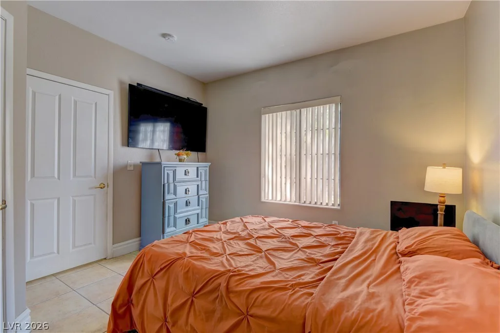 2131 Hussium Hills, Las Vegas, NV 89108