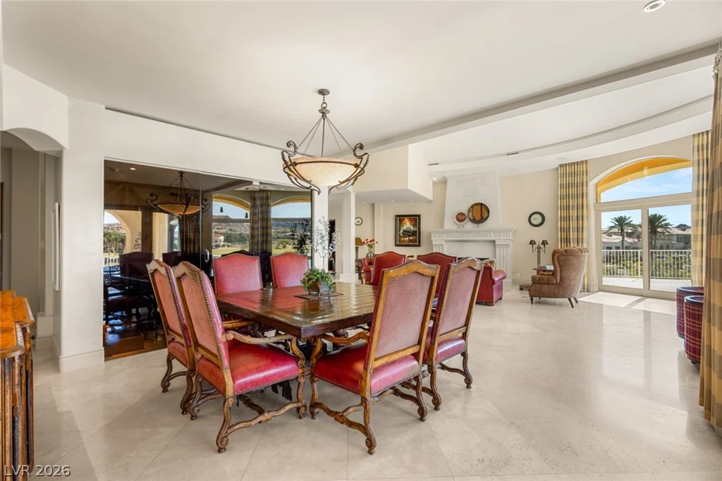 8 Rue Promenade, Henderson, NV 89011