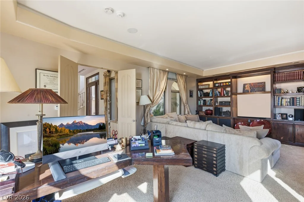 8 Rue Promenade, Henderson, NV 89011