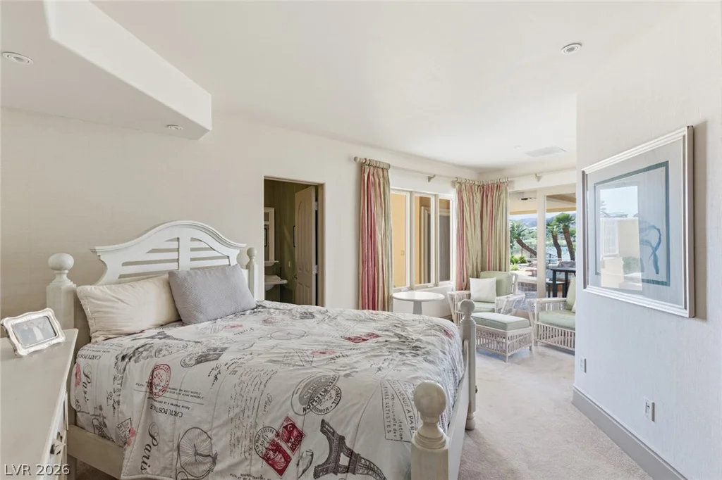 8 Rue Promenade, Henderson, NV 89011