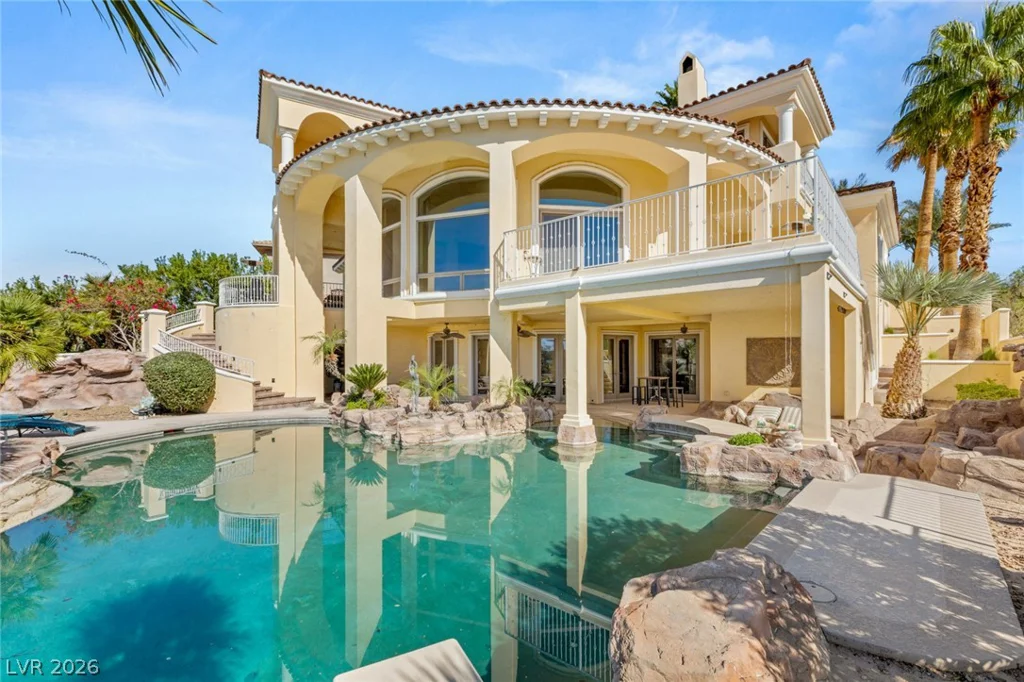 8 Rue Promenade, Henderson, NV 89011