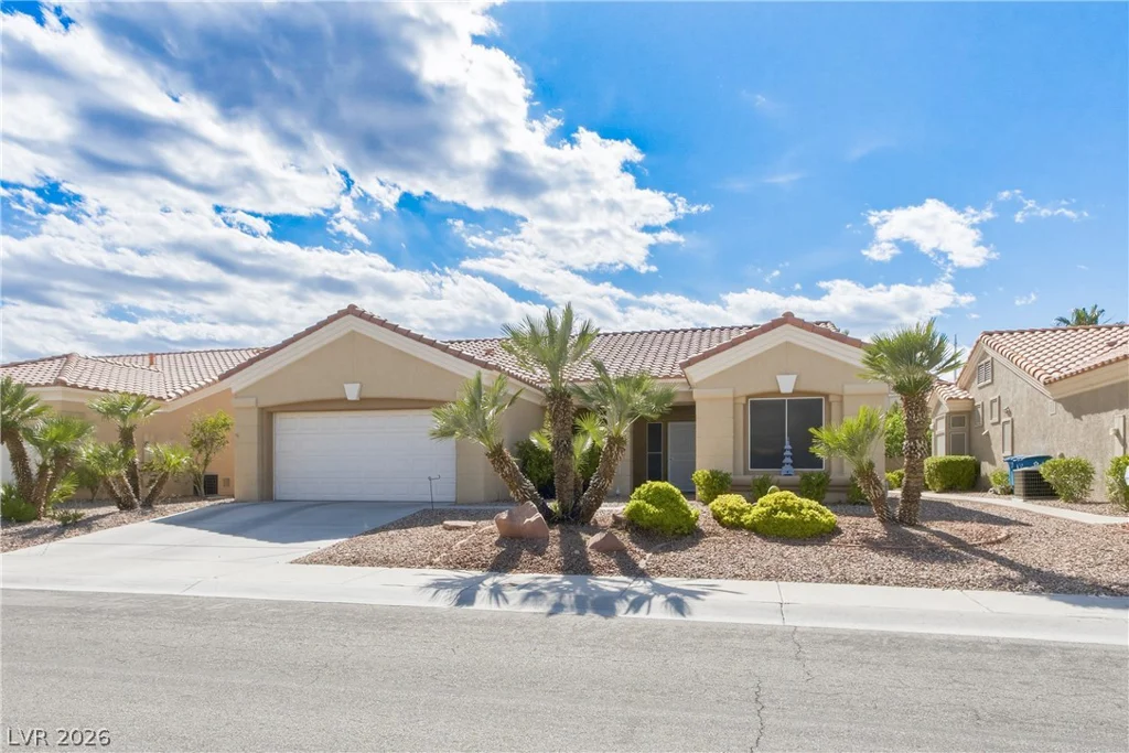 2121 Red Dawn Sky, Las Vegas, NV 89134