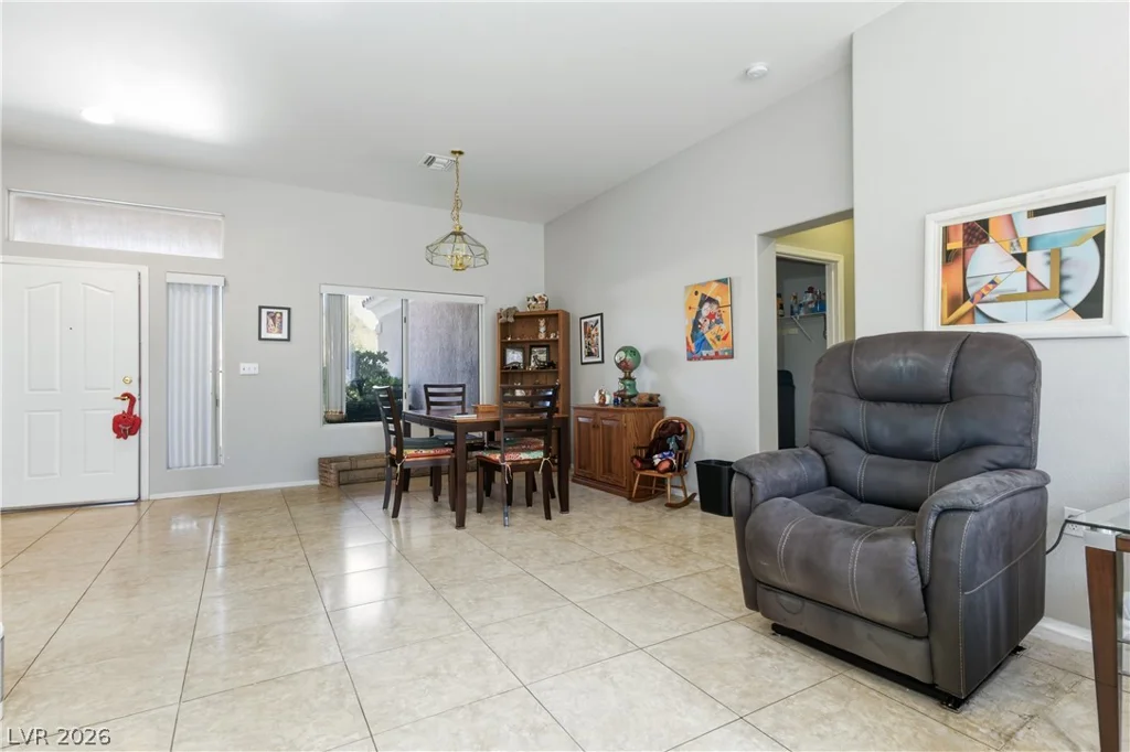 2121 Red Dawn Sky, Las Vegas, NV 89134