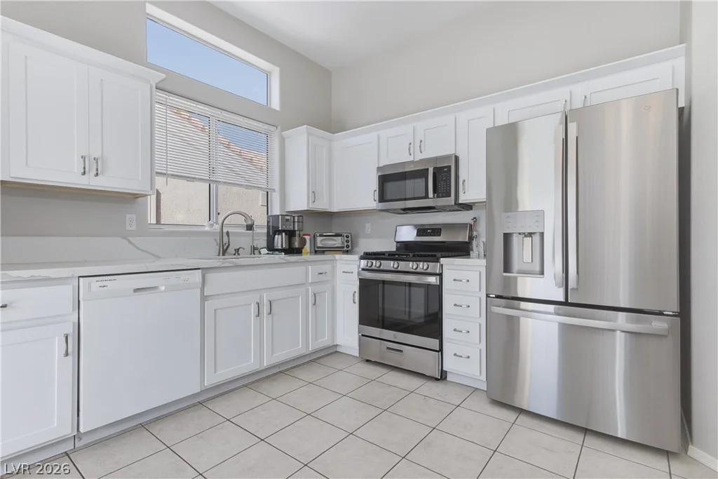 2121 Red Dawn Sky, Las Vegas, NV 89134