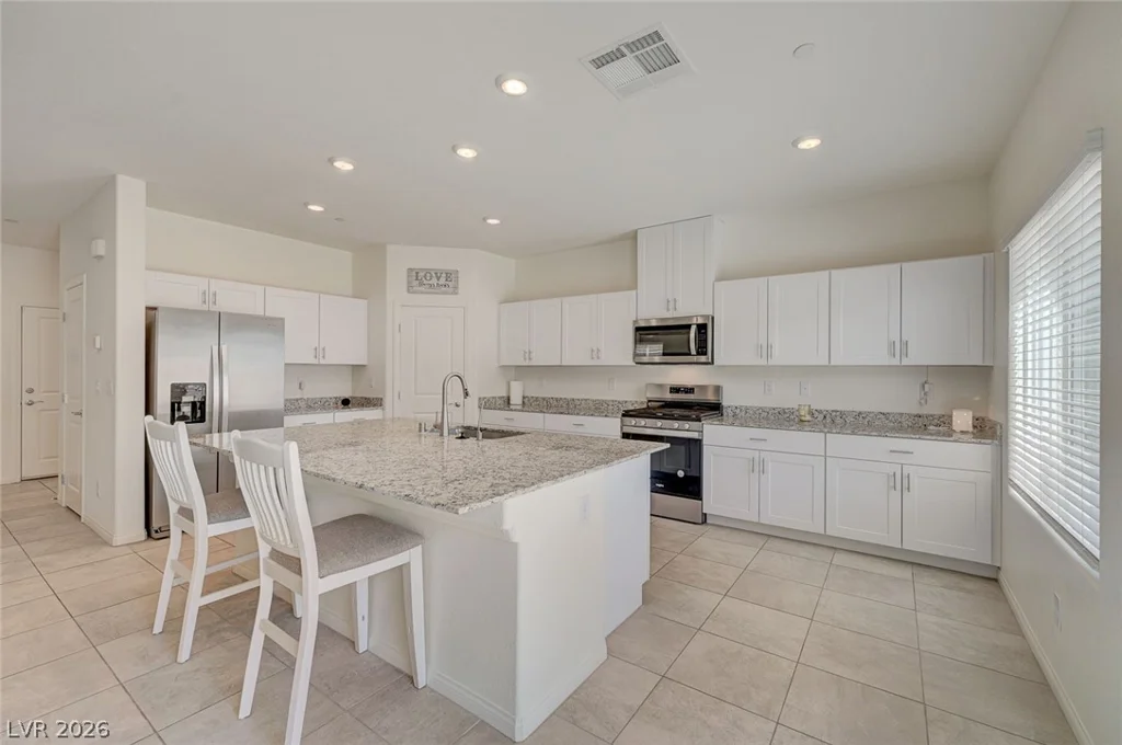 10947 Preston Trails, Las Vegas, NV 89166